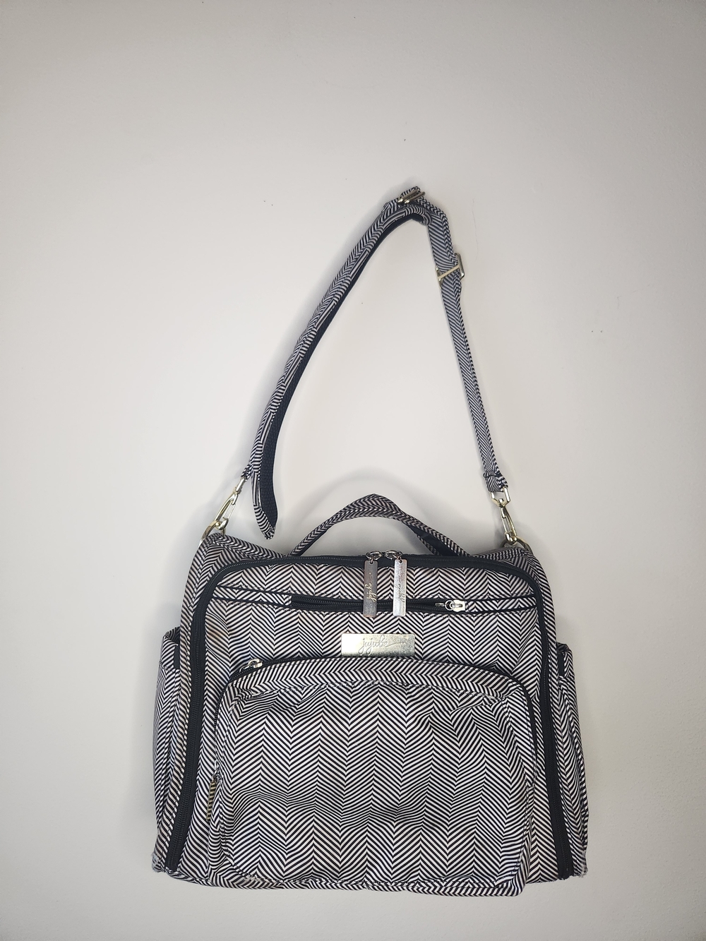 JuJuBe Satchel Diaper Bag Black And Grey